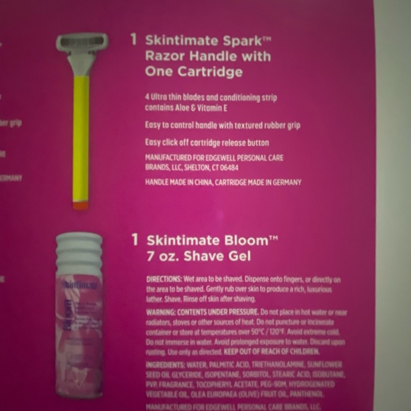 Skintimate Shaving Kit - Picture 9 of 12